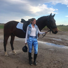 Load image into Gallery viewer, Blue Marble / Tri Coloured Puffer Vest Jacket